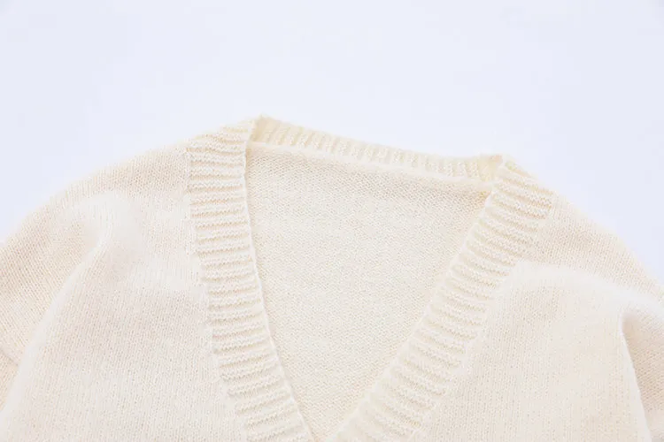 Faire Echo V-neck four button daily sweater