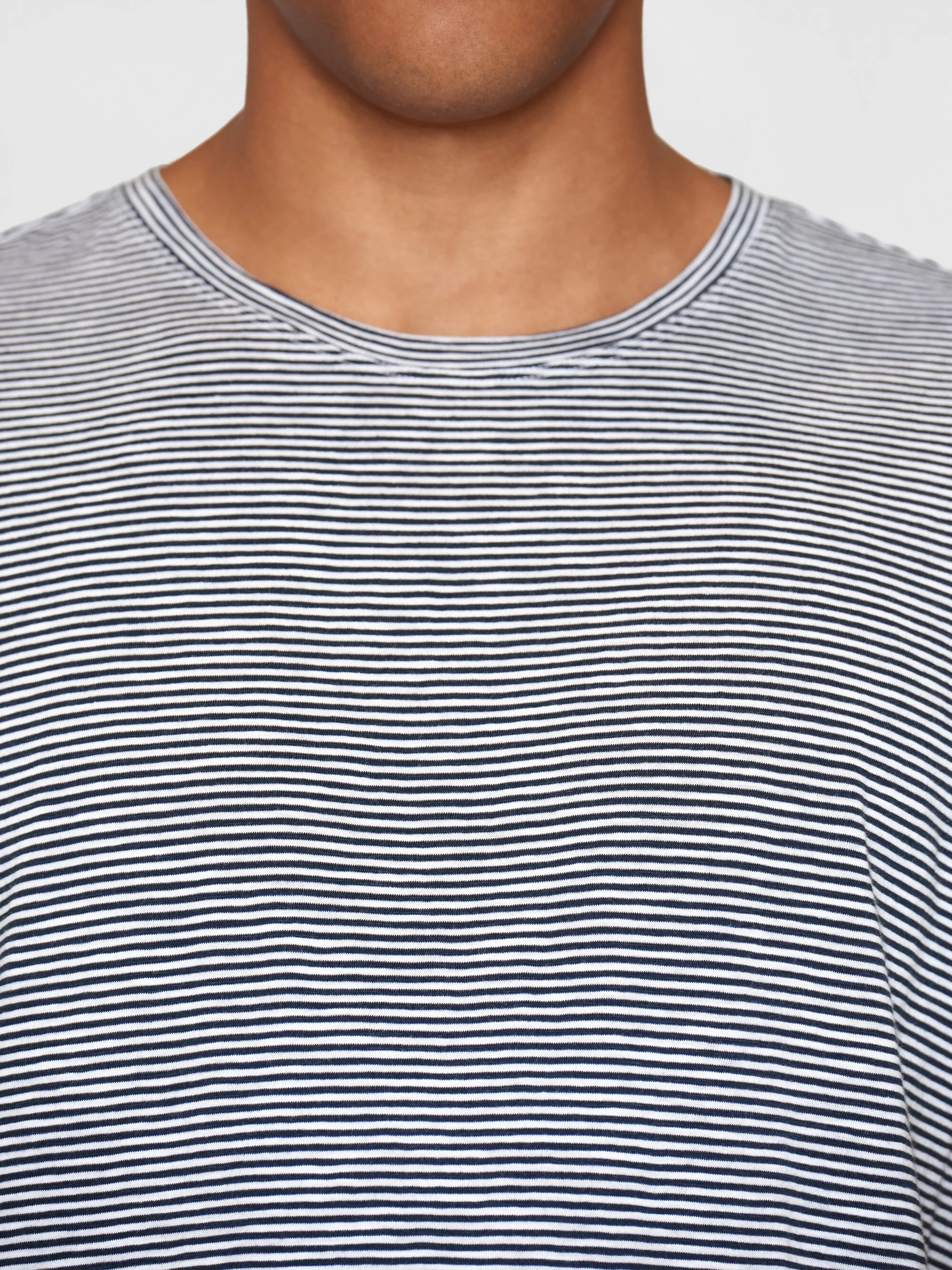 Narrow striped slub t-shirt - White stripe