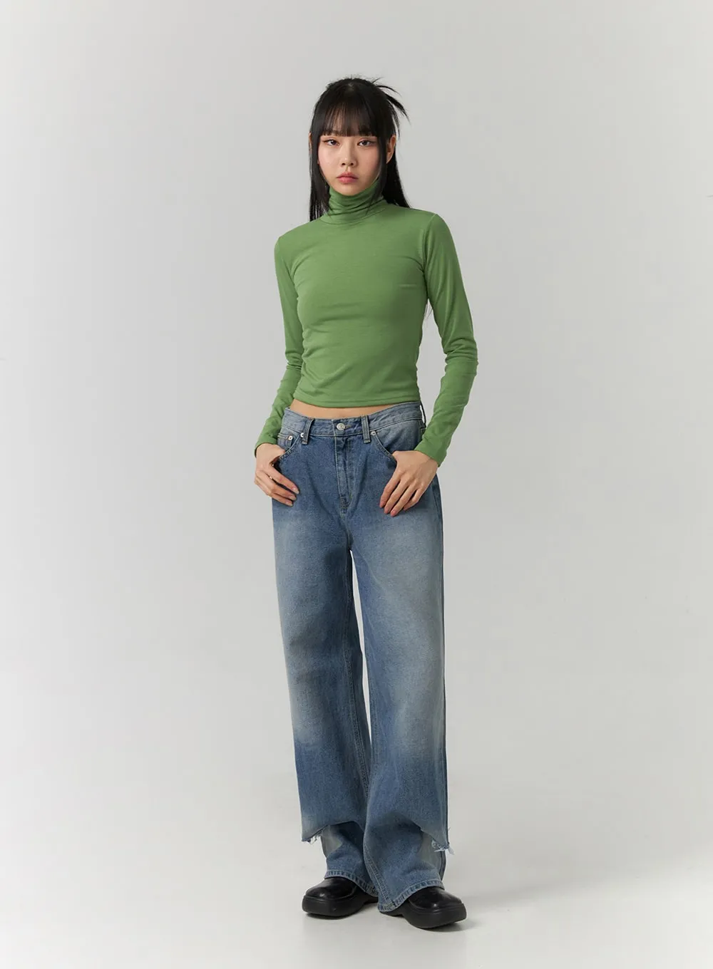 Ripped Straight Leg Jeans CD308