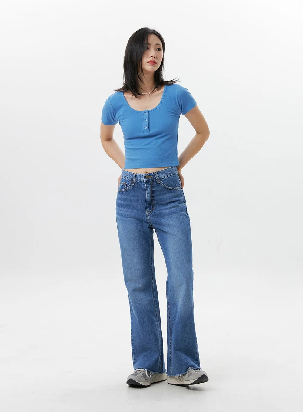 Straight-Leg Jeans OG318